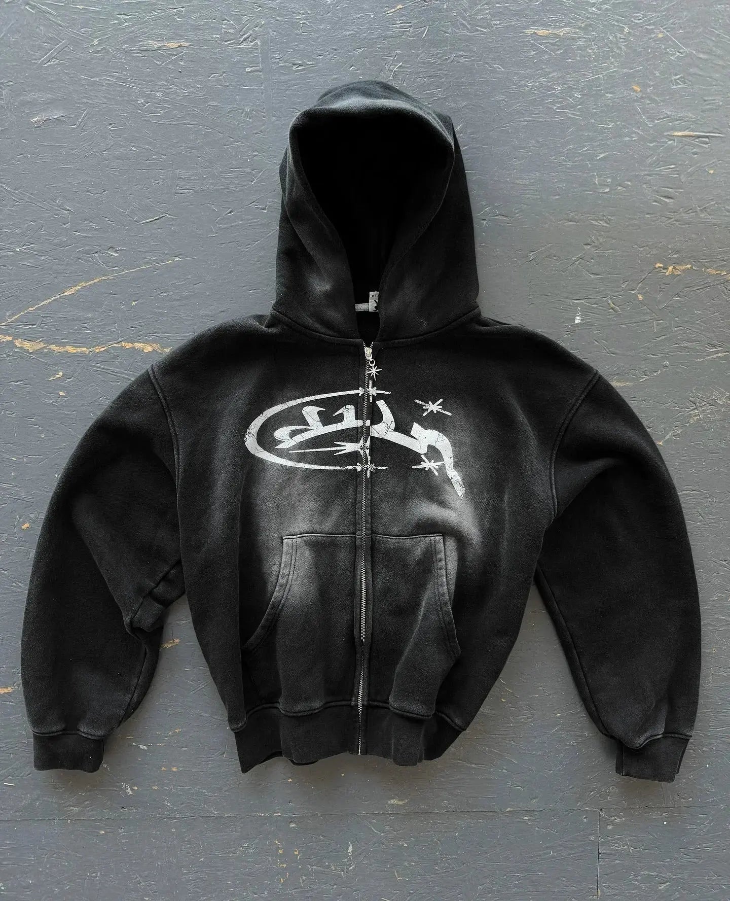 Divin Vintage Designer Zip-Up Hoodie Revra